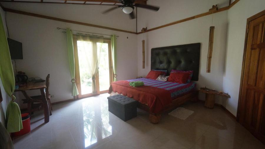 Casa De Los Amigos Caribena Cahuita Extérieur photo