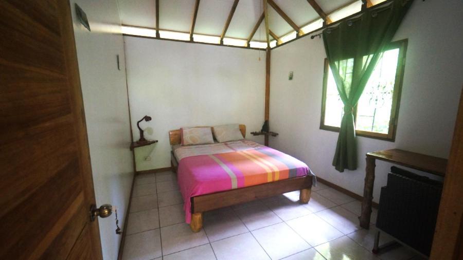 Casa De Los Amigos Caribena Cahuita Extérieur photo